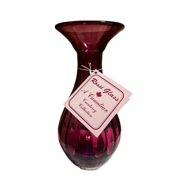 NWT Rossi A Canadian Cranberry 9" Handblown Ribbed Vase - Picture 1 of 3